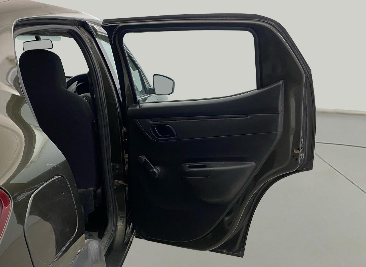2018 Renault Kwid RXL, Petrol, Manual, 30,595 km, RHS Rear Door