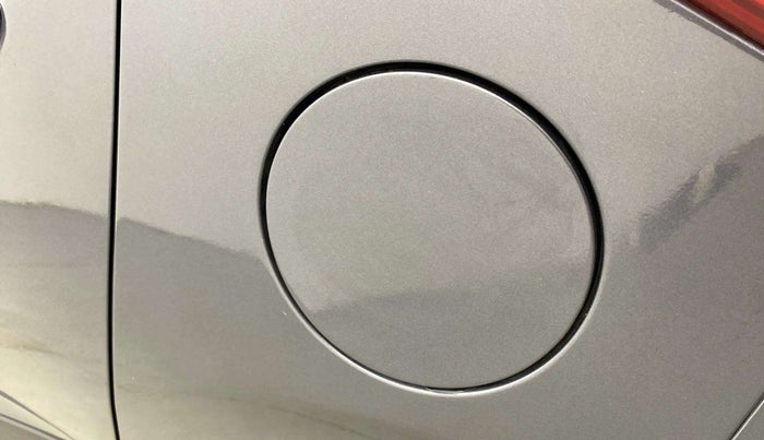 2019 Hyundai Grand i10 SPORTZ 1.2 KAPPA VTVT, Petrol, Manual, 35,448 km, Left quarter panel - Paint has minor damage