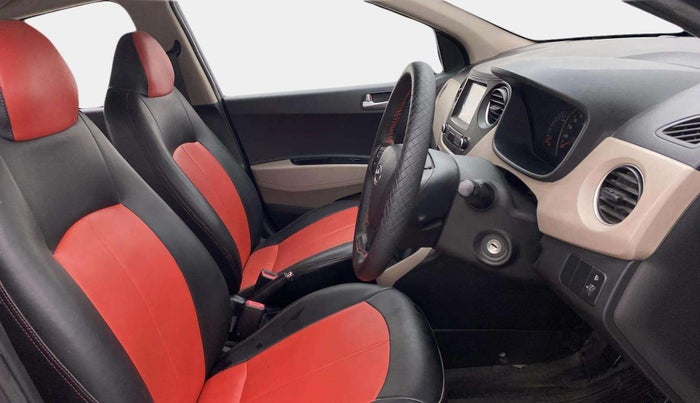 2019 Hyundai Grand i10 SPORTZ 1.2 KAPPA VTVT, Petrol, Manual, 35,448 km, Right Side Front Door Cabin