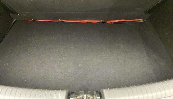 2019 Hyundai Grand i10 SPORTZ 1.2 KAPPA VTVT, Petrol, Manual, 35,448 km, Boot Inside