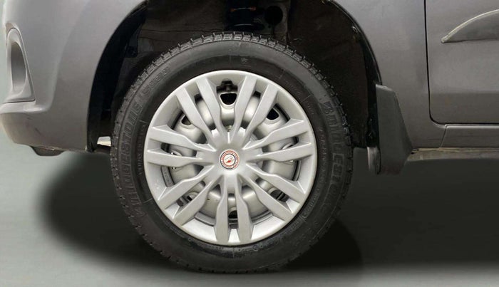 2015 Maruti Alto K10 LXI, Petrol, Manual, 11,701 km, Left Front Wheel