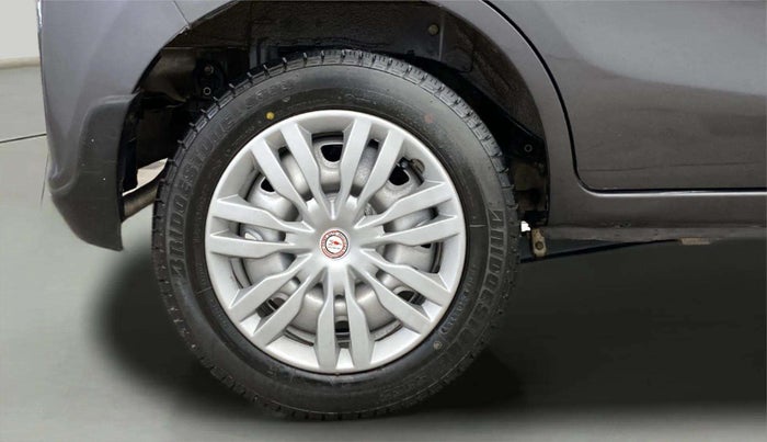 2015 Maruti Alto K10 LXI, Petrol, Manual, 11,701 km, Right Rear Wheel