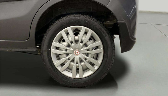 2015 Maruti Alto K10 LXI, Petrol, Manual, 11,701 km, Left Rear Wheel
