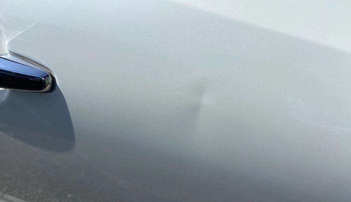 2020 Maruti Baleno ALPHA PETROL 1.2, Petrol, Manual, 40,439 km, Driver-side door - Slightly dented
