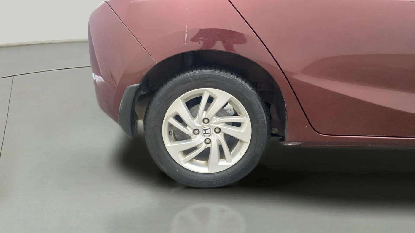 2017 Honda Jazz 1.2L I-VTEC V AT, Petrol, Automatic, 20,275 km, Right Rear Wheel