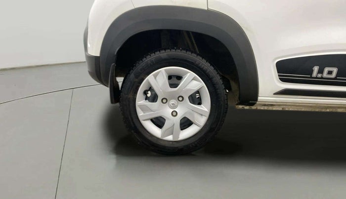 2024 Renault Kwid RXT 1.0, Petrol, Manual, 22,646 km, Right Rear Wheel