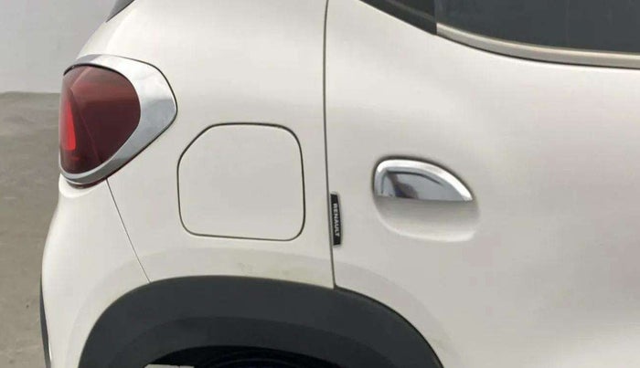 2024 Renault Kwid RXT 1.0, Petrol, Manual, 22,646 km, Right quarter panel - Minor scratches