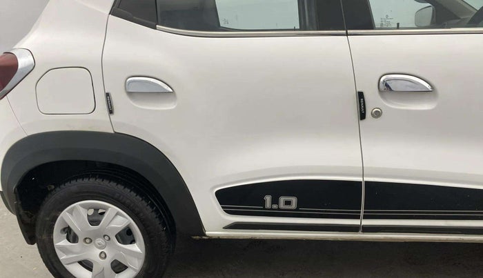 2024 Renault Kwid RXT 1.0, Petrol, Manual, 22,646 km, Right rear door - Minor scratches