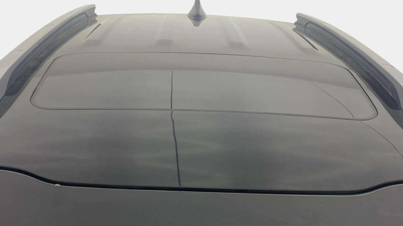 2022 KIA SONET HTX ANNIVERSARY EDITION 1.0 IMT, Petrol, Manual, 42,876 km, Moonroof/ Sunroof
