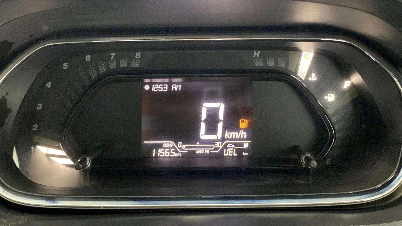 2022 Tata Tiago XT (O) PETROL, Petrol, Manual, 11,564 km, Odometer Image