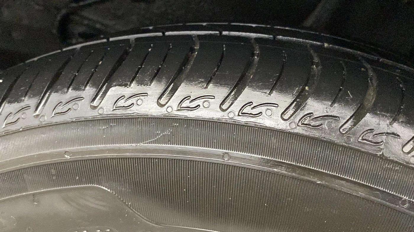 2022 Tata Tiago XT (O) PETROL, Petrol, Manual, 11,564 km, Right Rear Tyre Tread