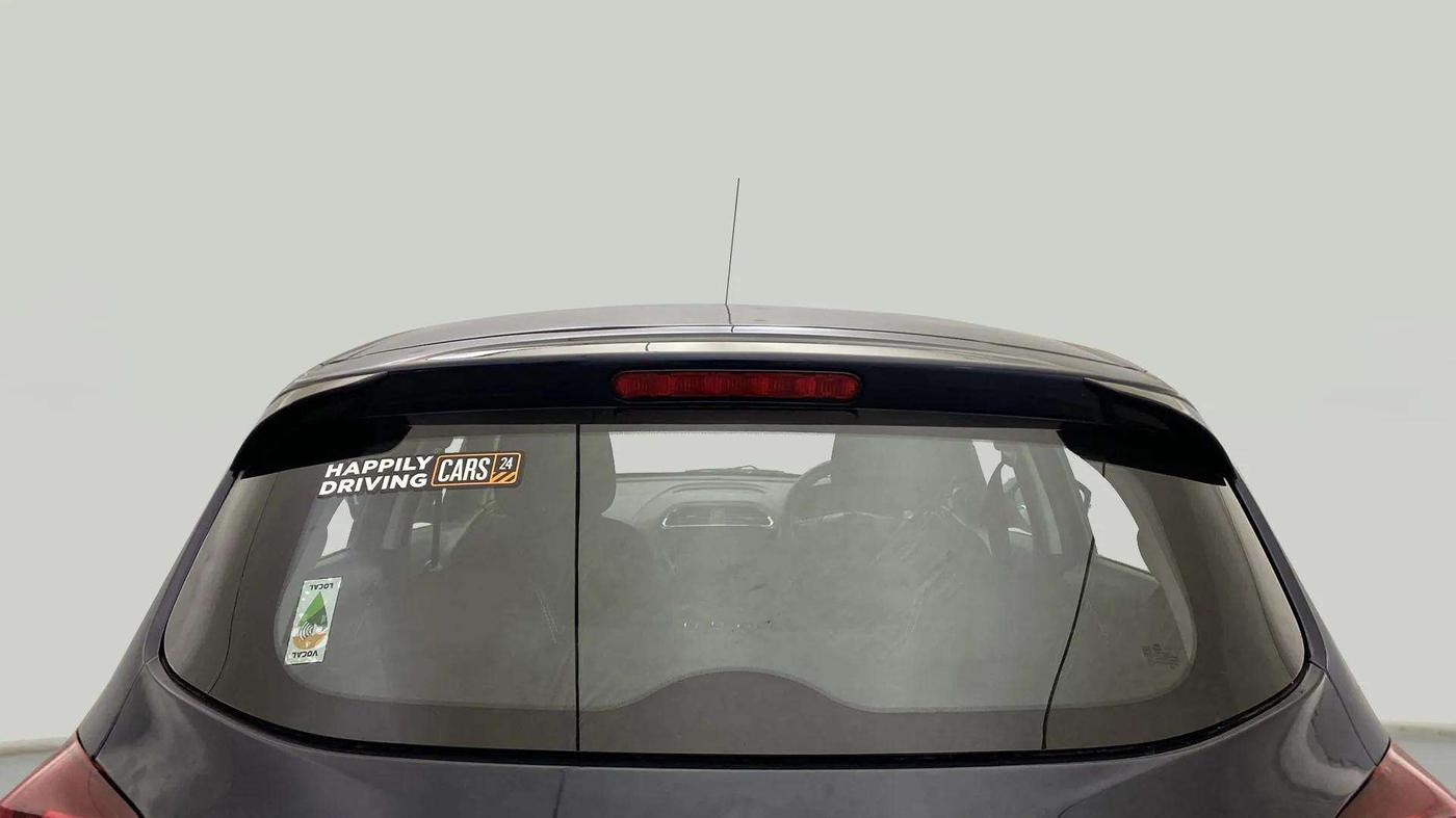2022 Tata Tiago XT (O) PETROL, Petrol, Manual, 11,564 km, Rear Windshield