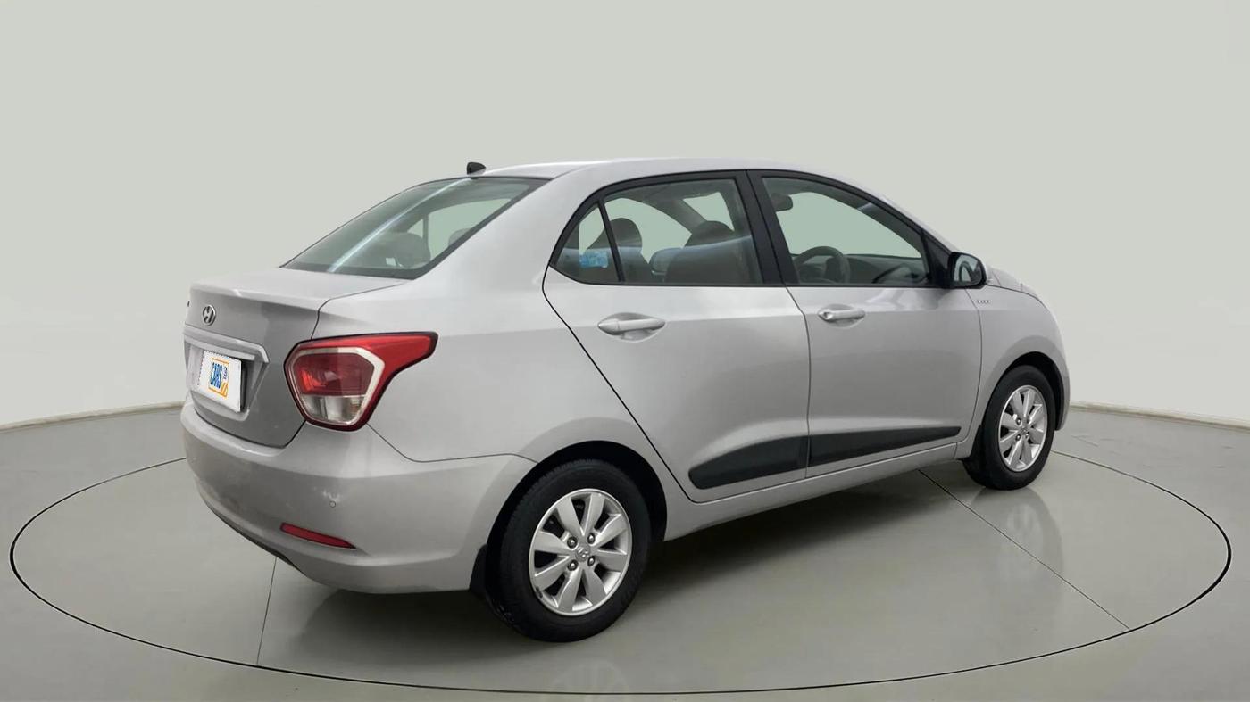 2015 Hyundai Xcent S (O) 1.2, Petrol, Manual, 35,208 km, Right Back Diagonal