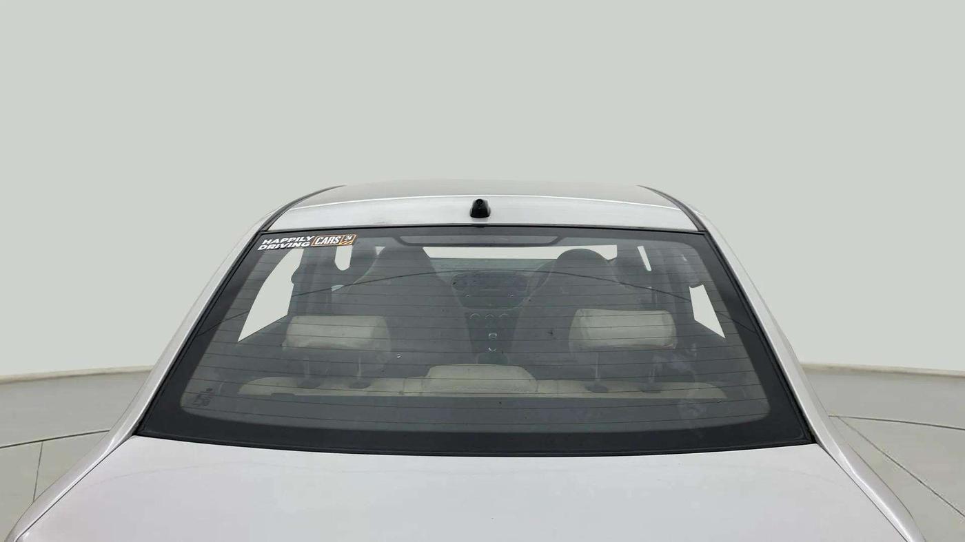 2015 Hyundai Xcent S (O) 1.2, Petrol, Manual, 35,208 km, Rear Windshield