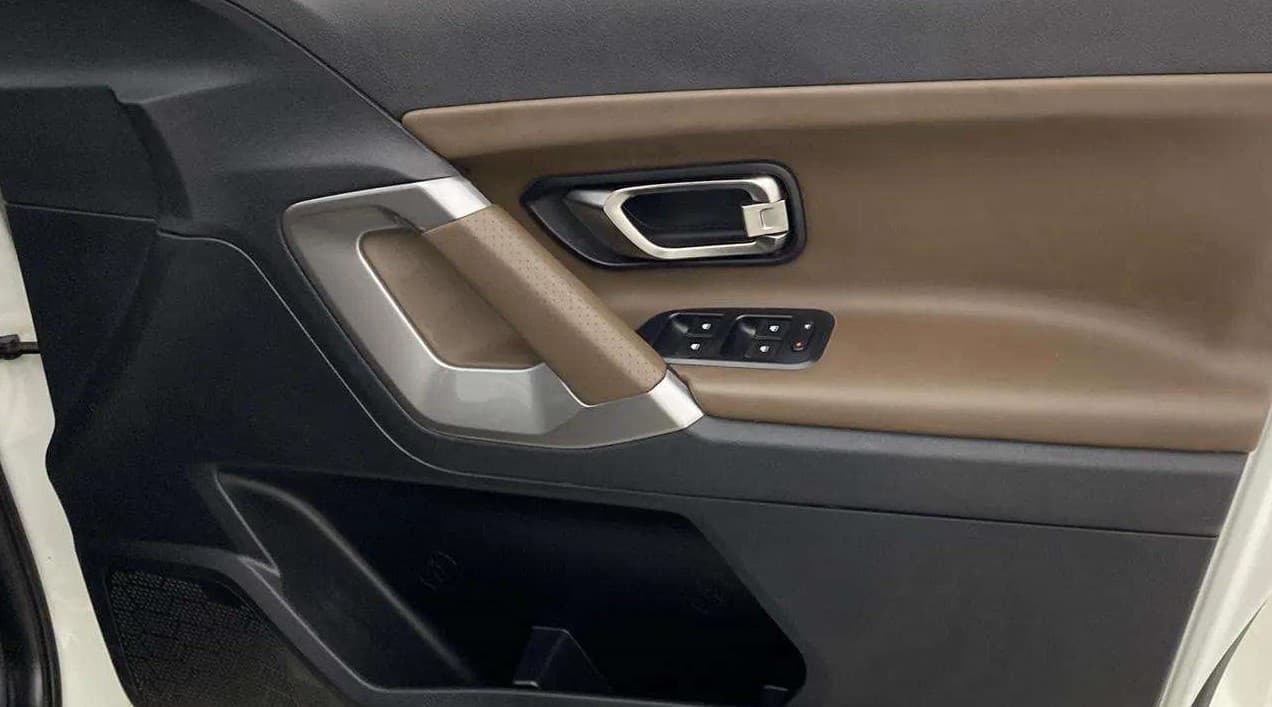 2020 Tata Harrier XZ PLUS 2.0L DUAL TONE, Diesel, Manual, 49,123 km, Driver Side Door Panels Control