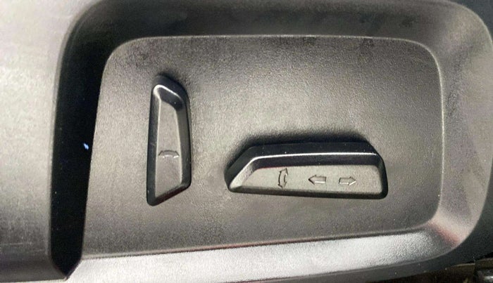 2020 Tata Harrier XZ PLUS 2.0L DUAL TONE, Diesel, Manual, 48,938 km, Driver Side Adjustment Panel
