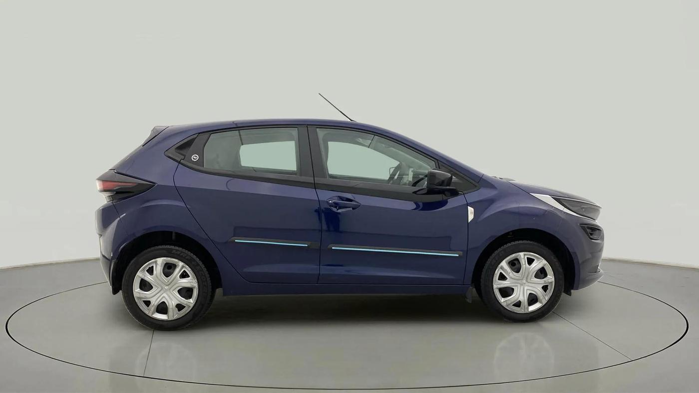 2023 Tata ALTROZ XM PLUS CNG, CNG, Manual, 13,159 km, Right Side View