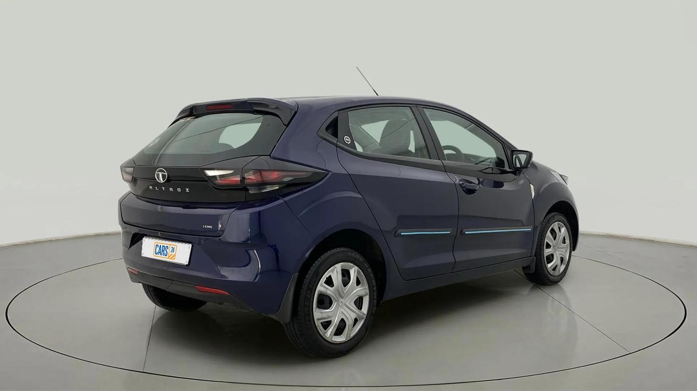 2023 Tata ALTROZ XM PLUS CNG, CNG, Manual, 13,159 km, Right Back Diagonal