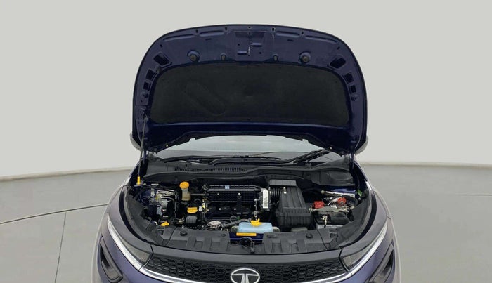 2023 Tata ALTROZ XM PLUS CNG, CNG, Manual, 12,681 km, Open Bonet