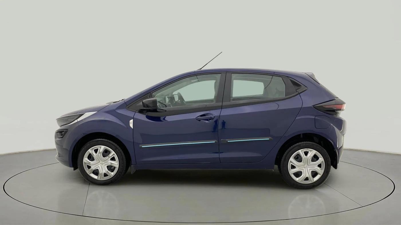 2023 Tata ALTROZ XM PLUS CNG, CNG, Manual, 13,159 km, Left Side