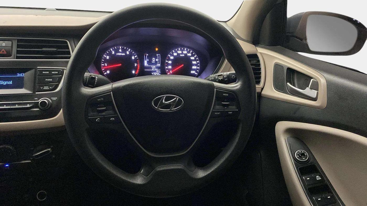 2019 Hyundai Elite i20 MAGNA PLUS 1.2, Petrol, Manual, 47,049 km, Steering Wheel Close Up