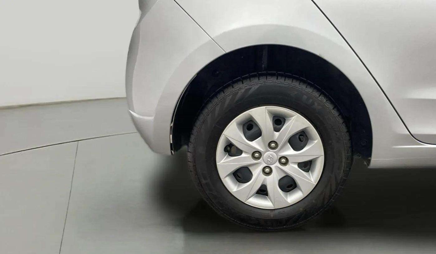 2019 Hyundai Elite i20 MAGNA PLUS 1.2, Petrol, Manual, 47,049 km, Right Rear Wheel