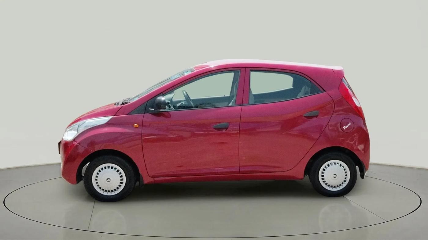 2015 Hyundai Eon ERA +, Petrol, Manual, 28,349 km, Left Side