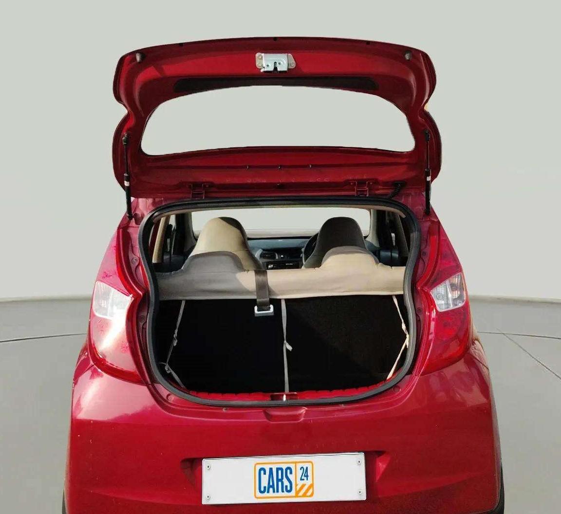 2015 Hyundai Eon ERA +, Petrol, Manual, 28,349 km, Boot Inside