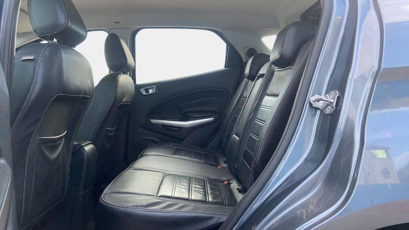 2018 Ford Ecosport TITANIUM + 1.5L PETROL AT, Petrol, Automatic, 67,355 km, Right Side Rear Door Cabin