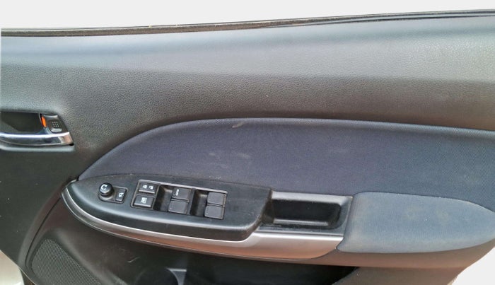 2021 Maruti Baleno DELTA PETROL 1.2, Petrol, Manual, 44,424 km, Driver Side Door Panels Control