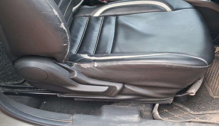 2021 Maruti Baleno DELTA PETROL 1.2, Petrol, Manual, 44,424 km, Driver Side Adjustment Panel