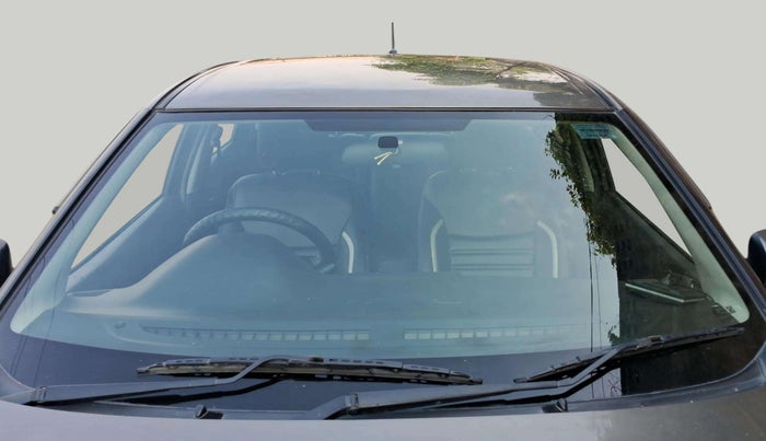 2021 Maruti Baleno DELTA PETROL 1.2, Petrol, Manual, 44,424 km, Front Windshield