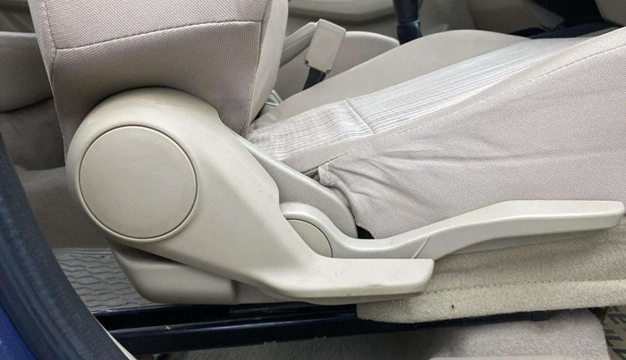 2019 Maruti Dzire VXI, Petrol, Manual, 72,444 km, Driver Side Adjustment Panel