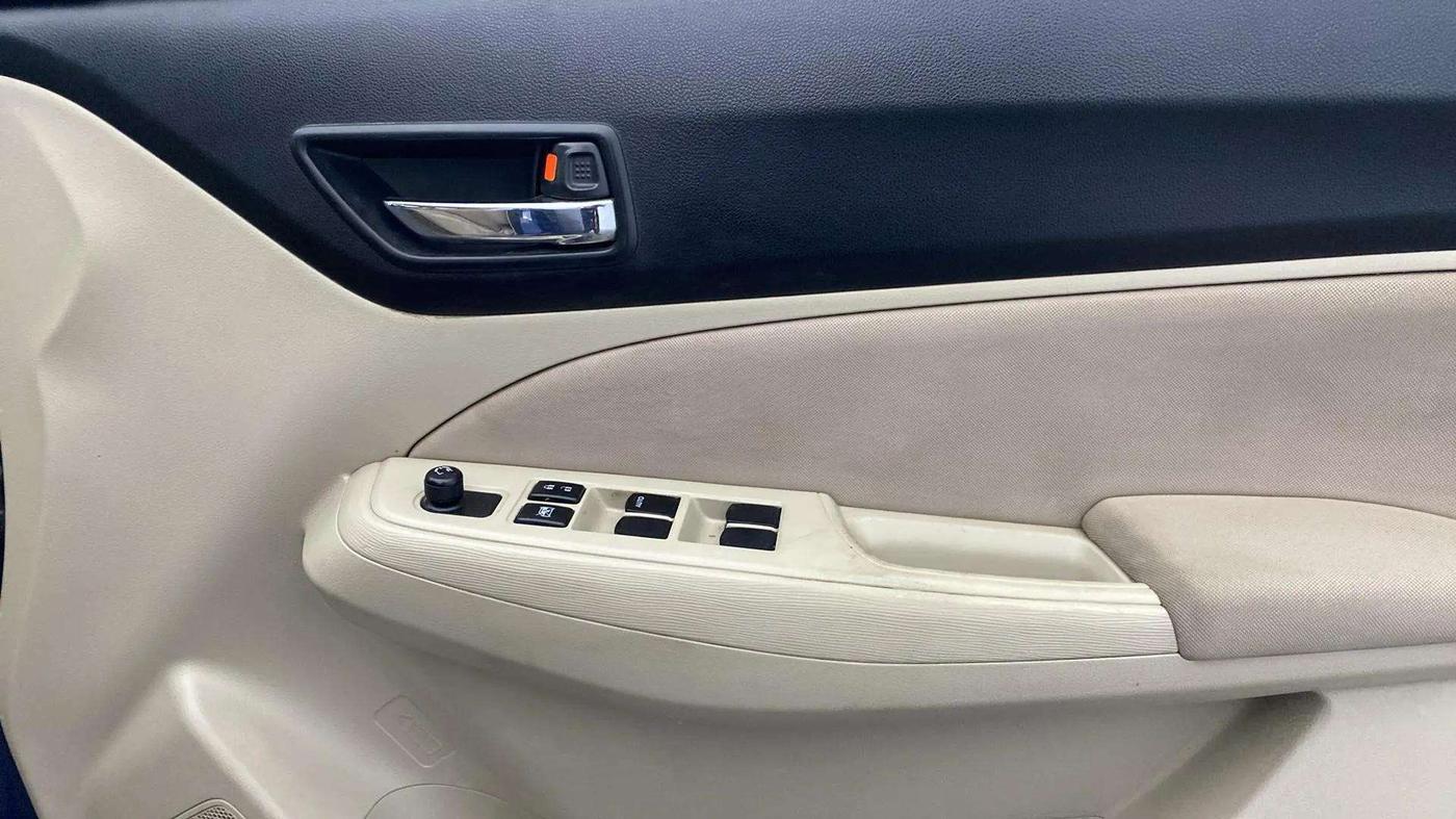 2019 Maruti Dzire VXI, Petrol, Manual, 72,513 km, Driver Side Door Panels Control