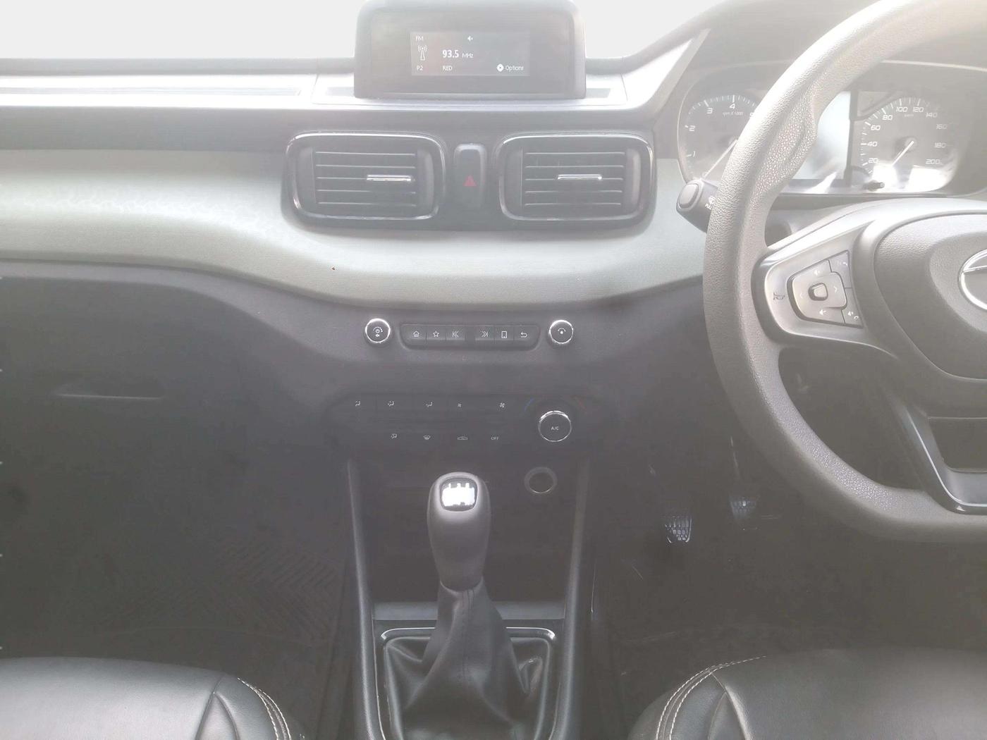 2021 Tata PUNCH ADVENTURE MT, Petrol, Manual, 32,350 km, Air Conditioner