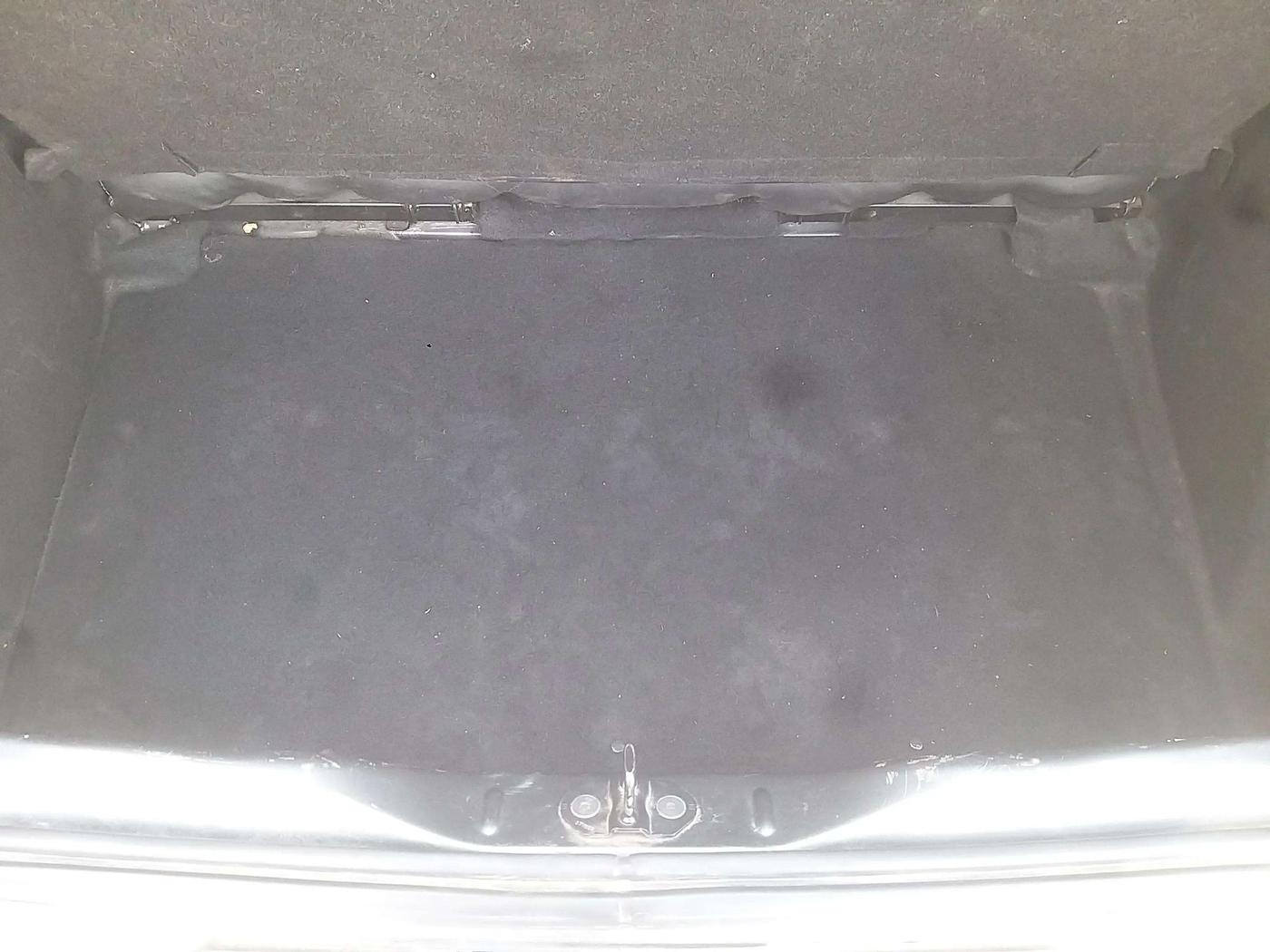 2021 Tata PUNCH ADVENTURE MT, Petrol, Manual, 32,350 km, Boot Inside
