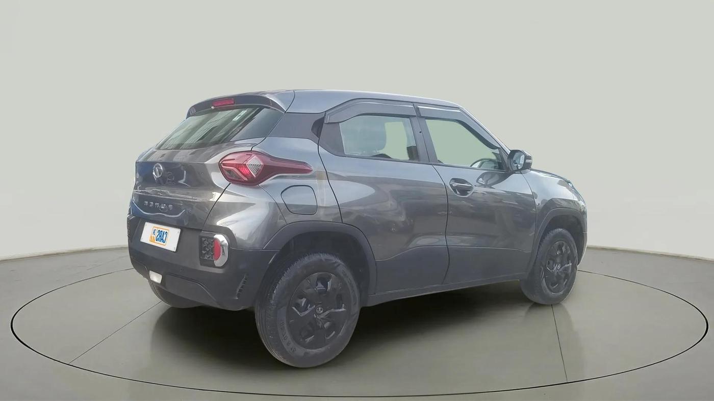 2021 Tata PUNCH ADVENTURE MT, Petrol, Manual, 32,350 km, Right Back Diagonal