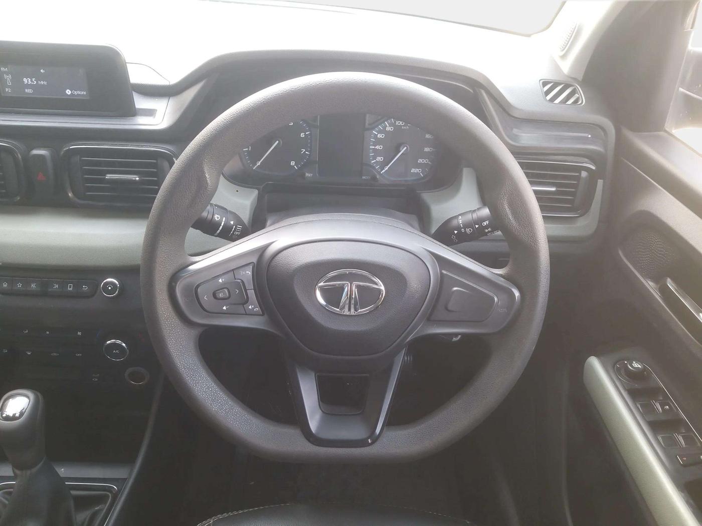 2021 Tata PUNCH ADVENTURE MT, Petrol, Manual, 32,350 km, Steering Wheel Close Up