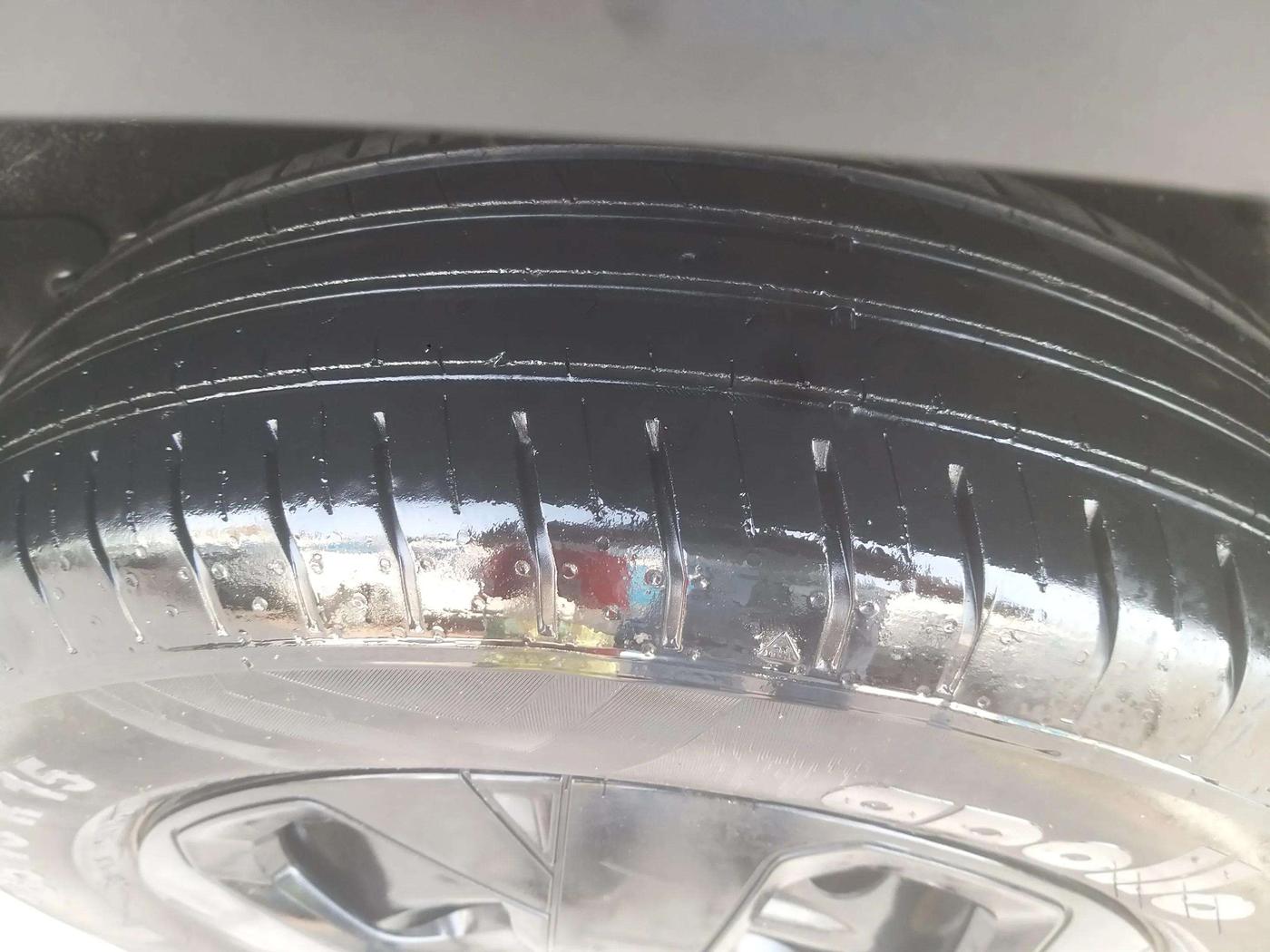 2021 Tata PUNCH ADVENTURE MT, Petrol, Manual, 32,350 km, Left Rear Tyre Tread