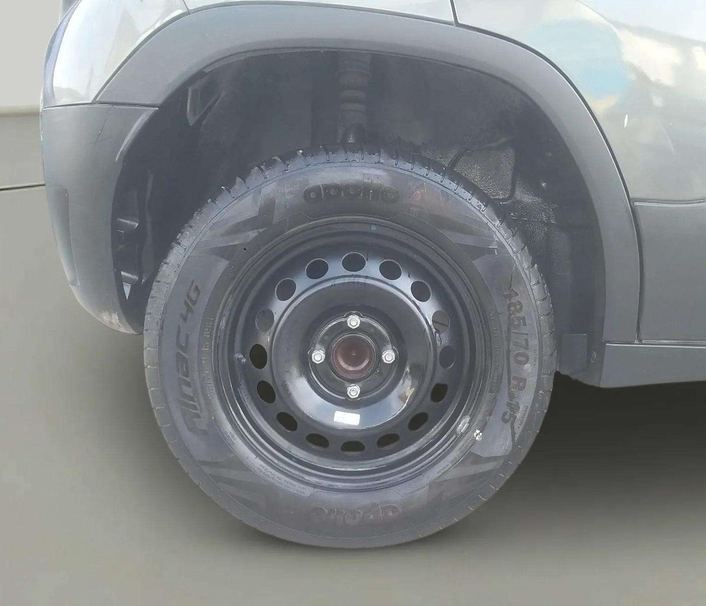 2021 Tata PUNCH ADVENTURE MT, Petrol, Manual, 32,350 km, Right Rear Wheel