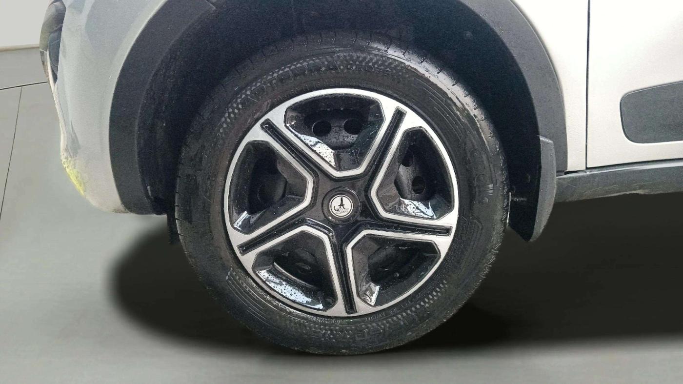 2017 Tata NEXON XM PETROL, Petrol, Manual, 63,978 km, Left Front Wheel