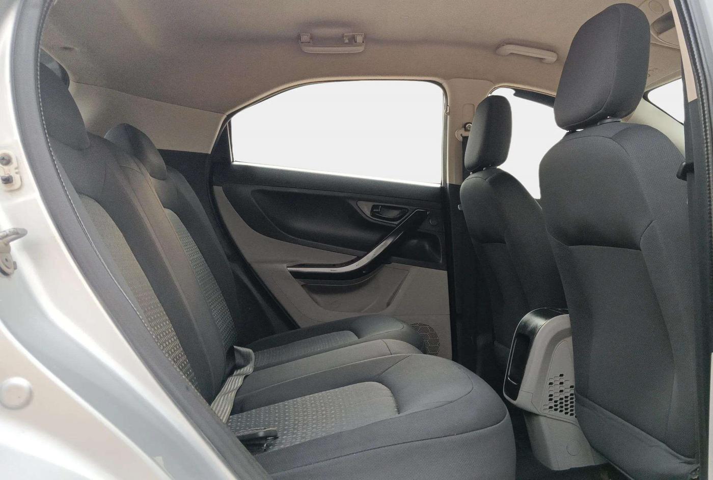 2017 Tata NEXON XM PETROL, Petrol, Manual, 63,978 km, Right Side Rear Door Cabin