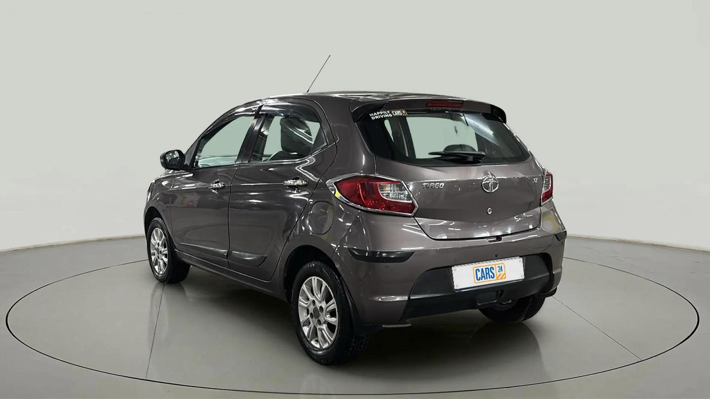 2016 Tata Tiago XZ PETROL, Petrol, Manual, 41,485 km, Left Back Diagonal