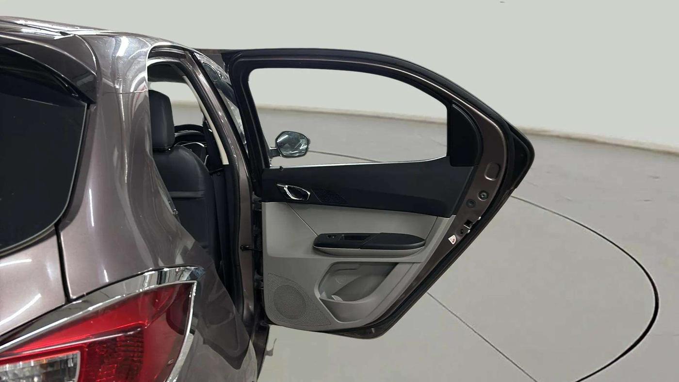 2016 Tata Tiago XZ PETROL, Petrol, Manual, 41,485 km, RHS Rear Door