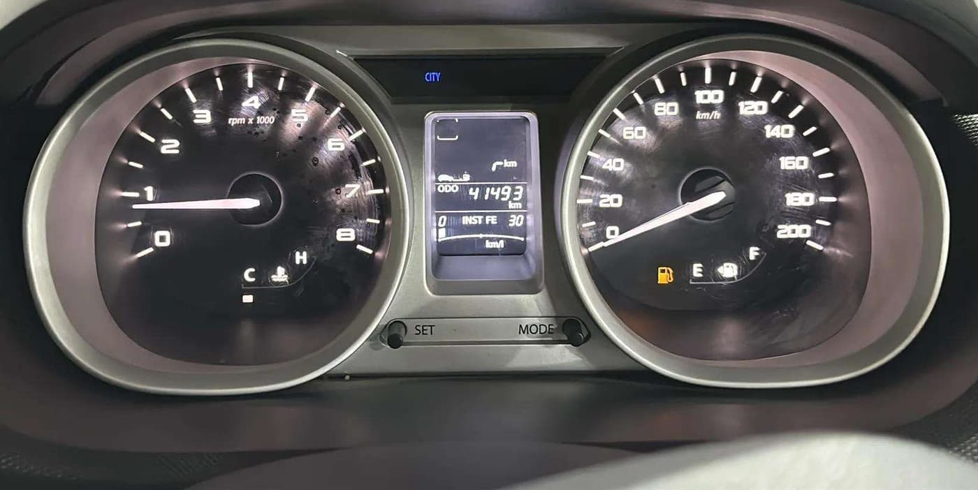 2016 Tata Tiago XZ PETROL, Petrol, Manual, 41,485 km, Odometer Image
