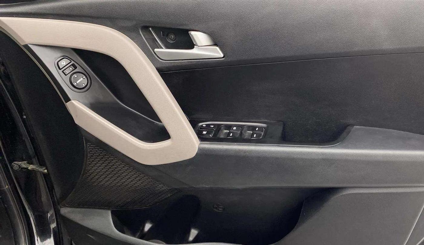 2018 Hyundai Creta SX AT 1.6 PETROL, Petrol, Automatic, 79,945 km, Driver Side Door Panels Control