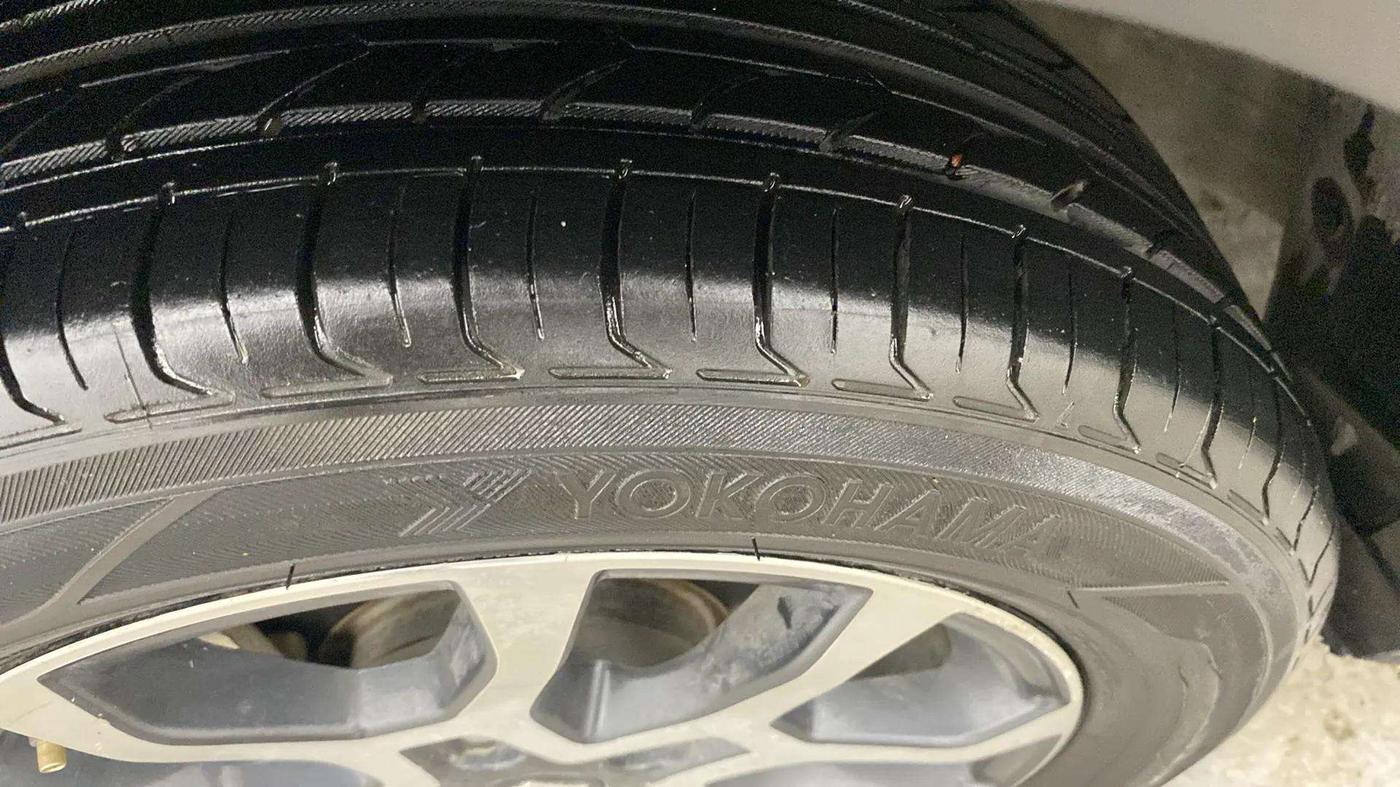2022 Maruti XL6 ZETA MT, Petrol, Manual, 84,429 km, Left Front Tyre Tread