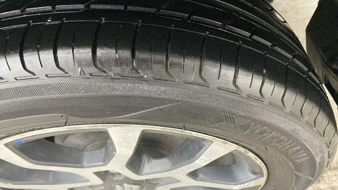2022 Maruti XL6 ZETA MT, Petrol, Manual, 84,429 km, Left Rear Tyre Tread
