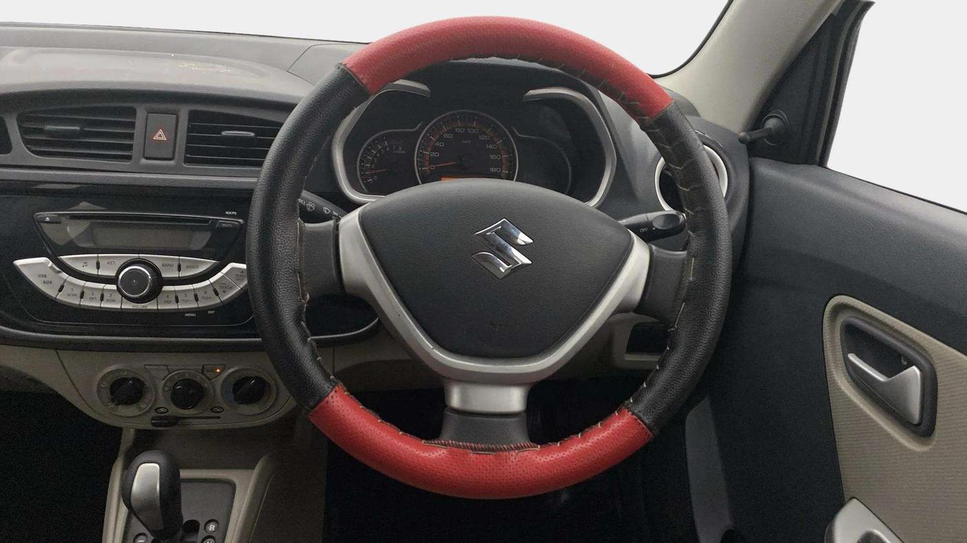 2015 Maruti Alto K10 VXI AMT, Petrol, Automatic, 34,916 km, Steering Wheel Close Up