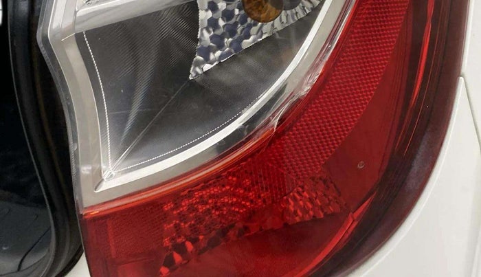 2015 Maruti Alto K10 VXI AMT, Petrol, Automatic, 34,668 km, Right tail light - Minor damage